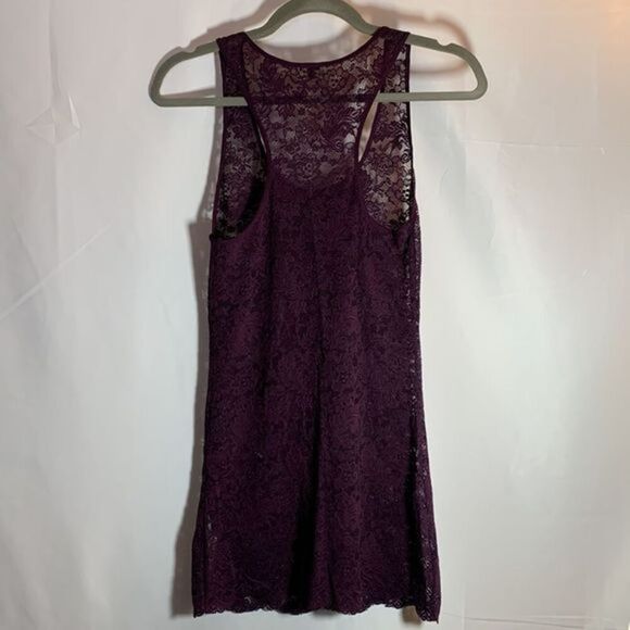Wilfred Aritzia Dark Purple Floral Lace Tank Top - Picture 5 of 6